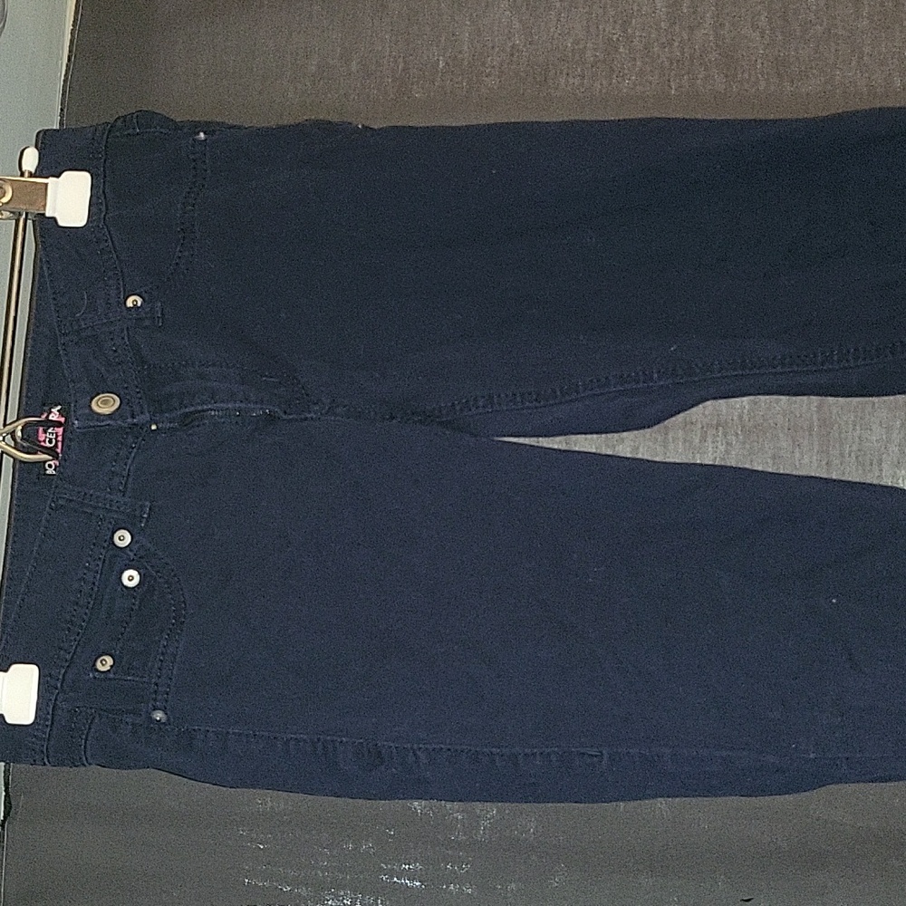 body central dark blue pants